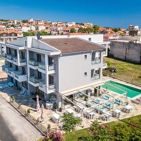 Patiras Deluxe B&B ลิเมนาเรีย ภายนอก รูปภาพ
