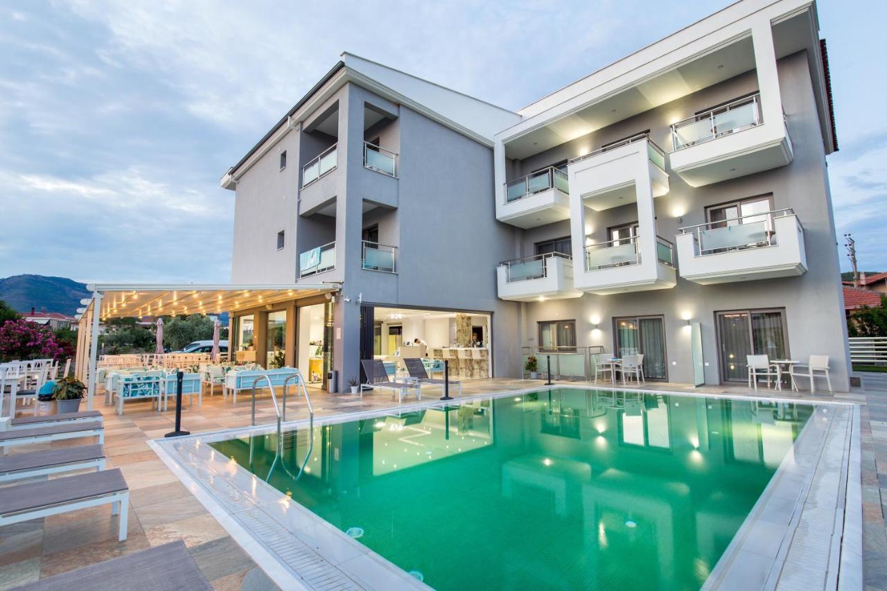 Patiras Deluxe B&B ลิเมนาเรีย ภายนอก รูปภาพ