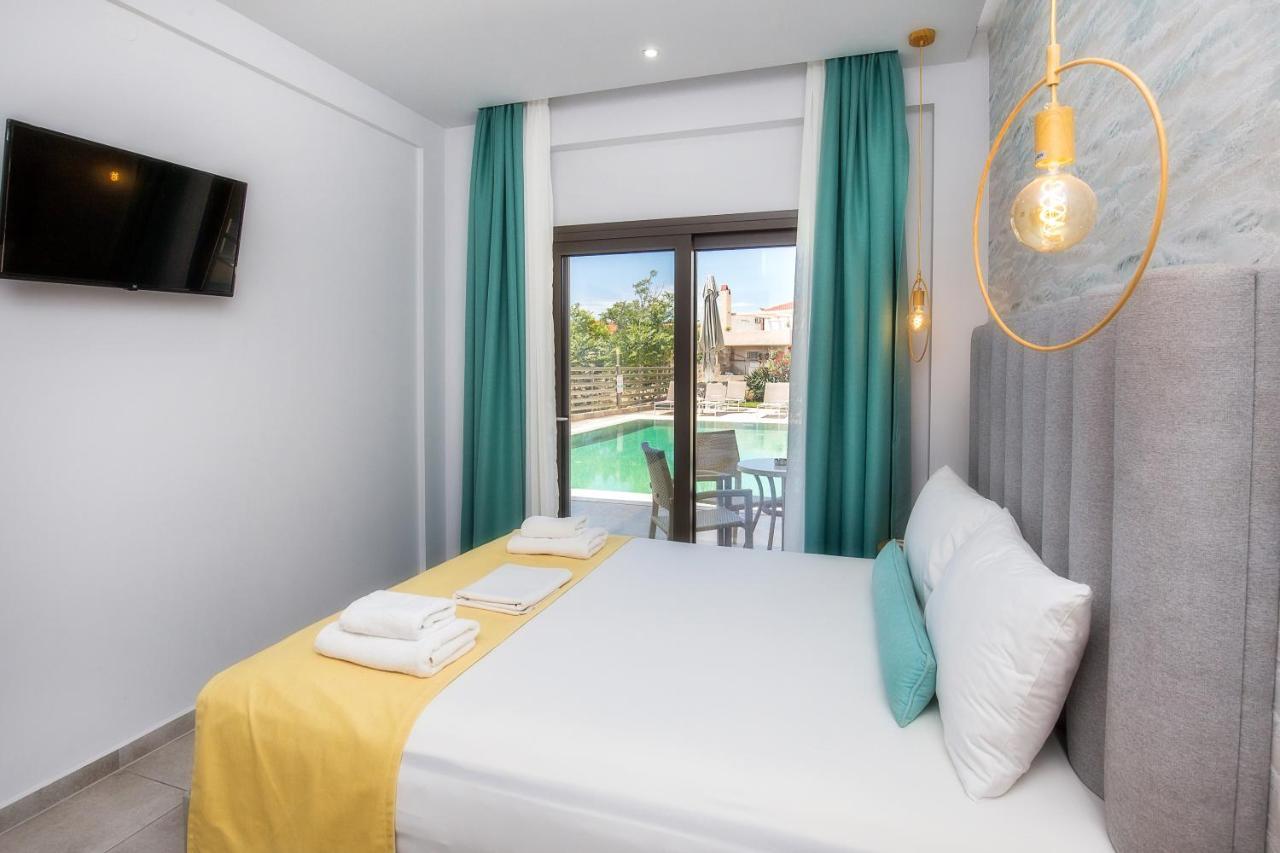 Patiras Deluxe B&B ลิเมนาเรีย ภายนอก รูปภาพ