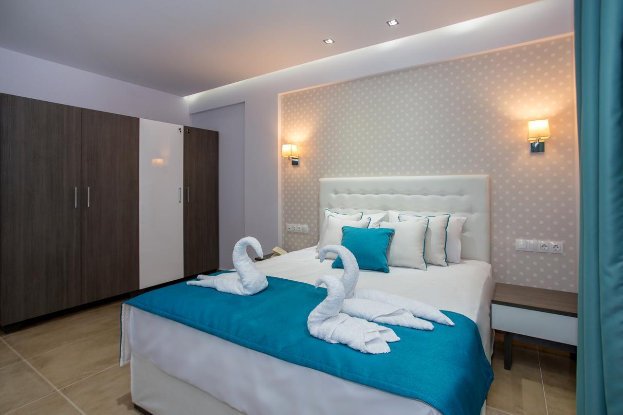 Patiras Deluxe B&B ลิเมนาเรีย ภายนอก รูปภาพ