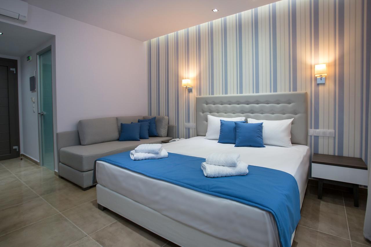 Patiras Deluxe B&B ลิเมนาเรีย ภายนอก รูปภาพ