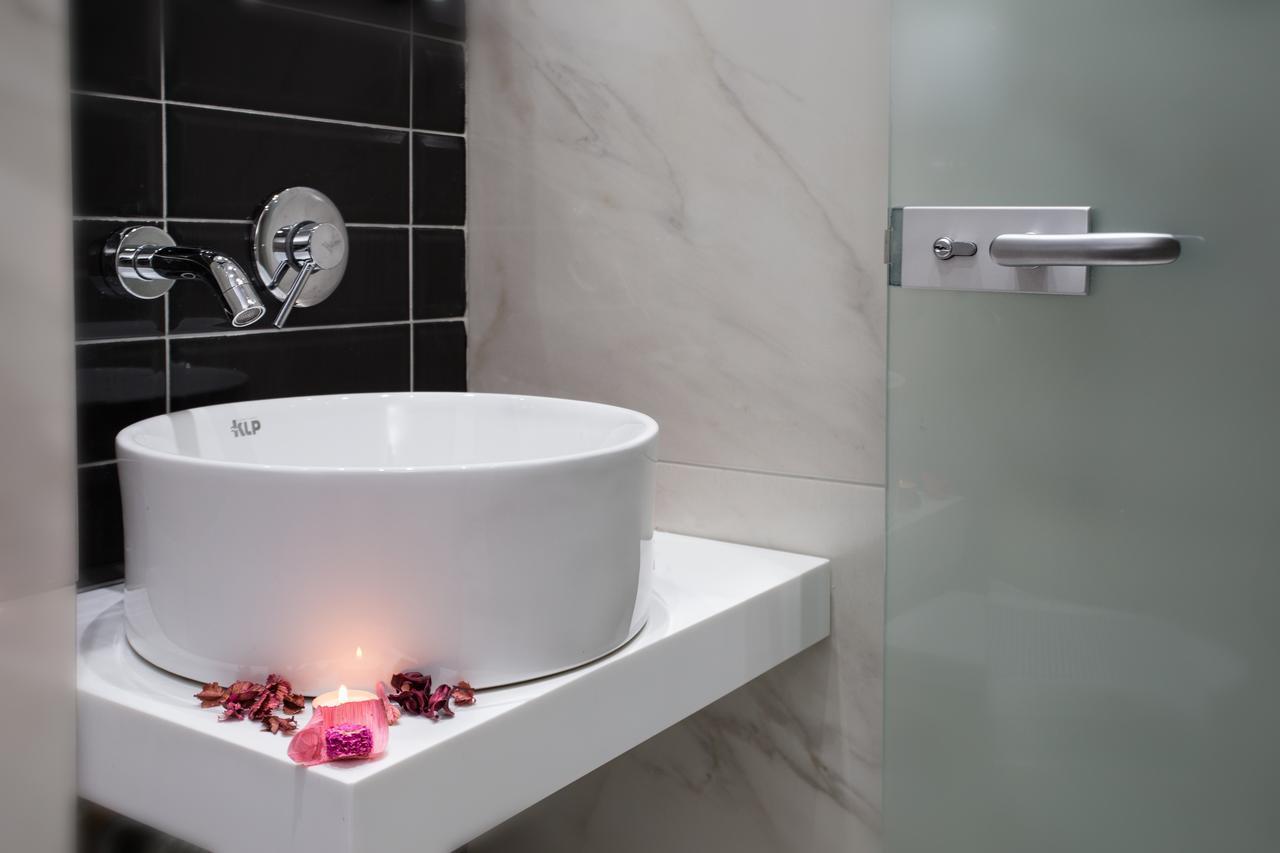 Patiras Deluxe B&B ลิเมนาเรีย ภายนอก รูปภาพ