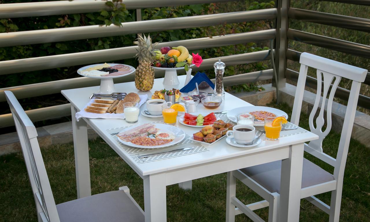 Patiras Deluxe B&B ลิเมนาเรีย ภายนอก รูปภาพ