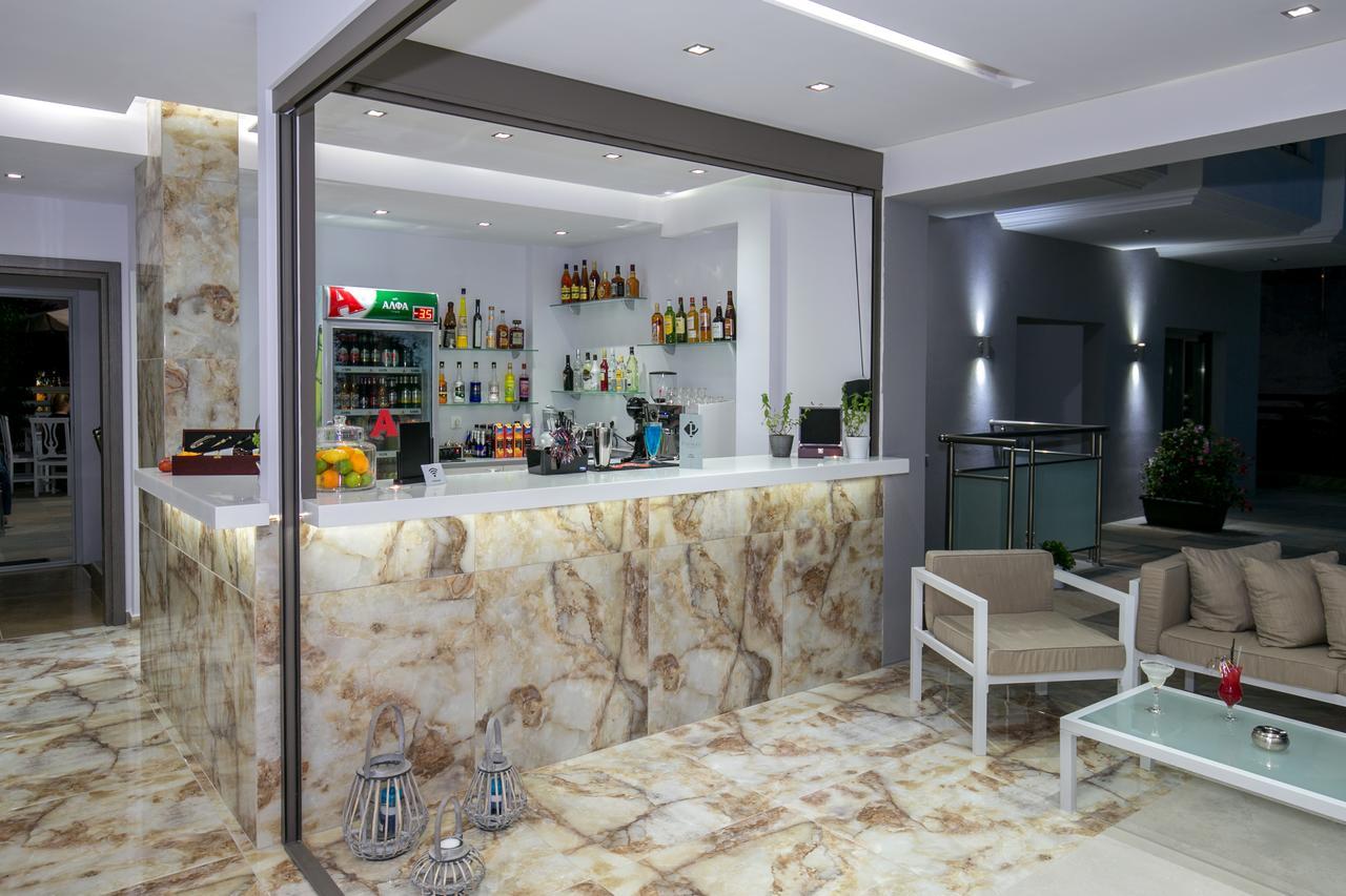 Patiras Deluxe B&B ลิเมนาเรีย ภายนอก รูปภาพ