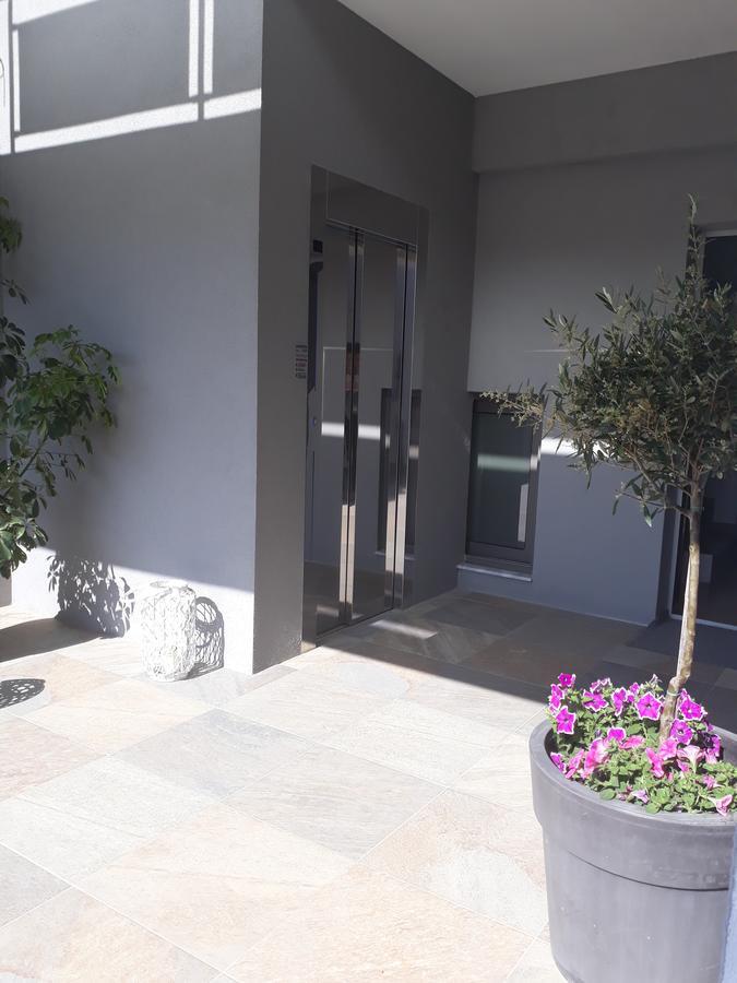 Patiras Deluxe B&B ลิเมนาเรีย ภายนอก รูปภาพ